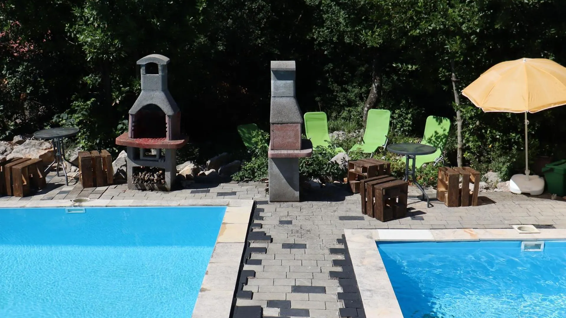 Disco Den Villa Kras Holiday home